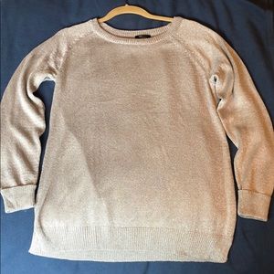 Light weight sweater, shimmery, silver, size M